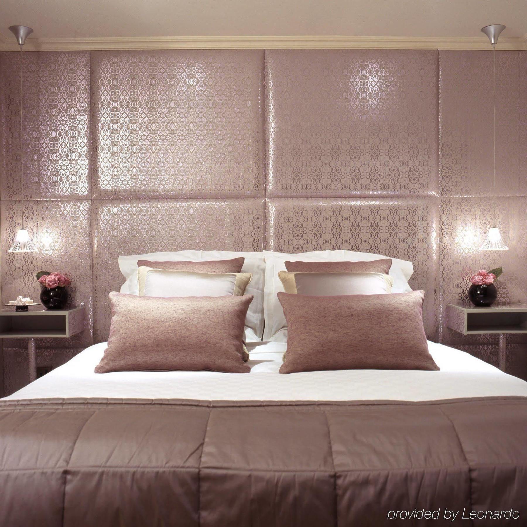 Radisson Blu Edwardian, Leicester Square 런던 객실 사진